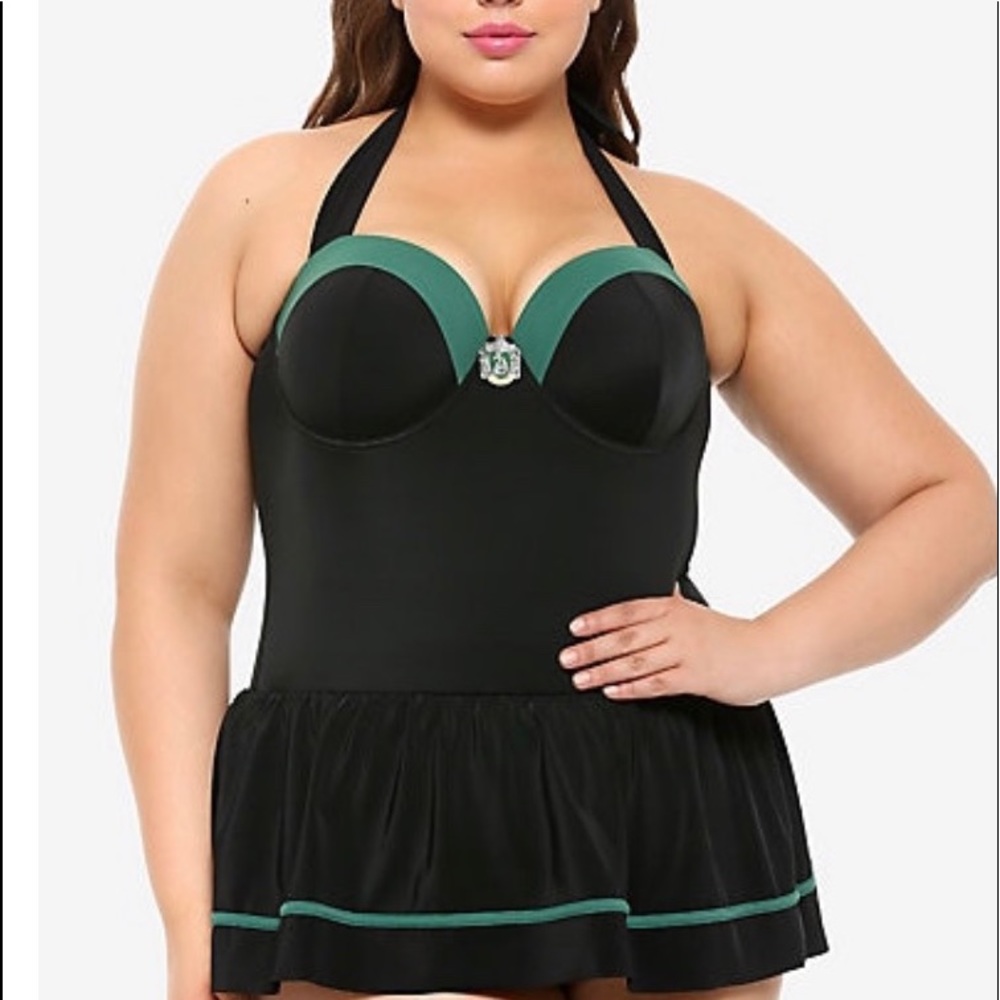 Hot Topic Harry Potter Slythern House Swimsuit NWT